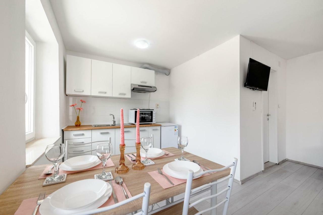 Apartments Nada Tribalj 外观 照片